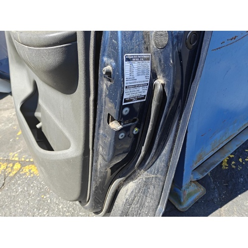 Nissan Pathfinder Right Front Door Lock Mechanism R51 05/2005-09/2013