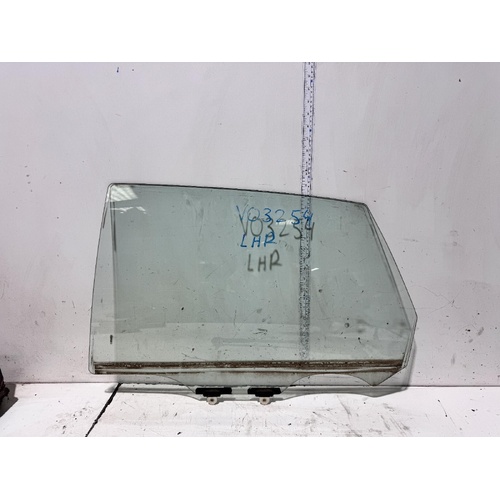 Toyota Avalon Left Rear Door Window Glass MCX10 07/2000-10/2001