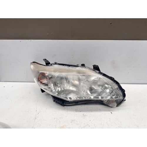 Toyota Corolla Right Head Light ZRE152 04/2010-12/2013