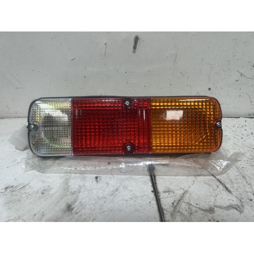 New / Non-Genuine Tail Light to suit Toyota Hilux 09/1997-03/2005