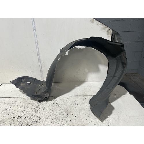 Toyota Corolla Right Front Guard Liner ZRE152 03/2007-12/2013