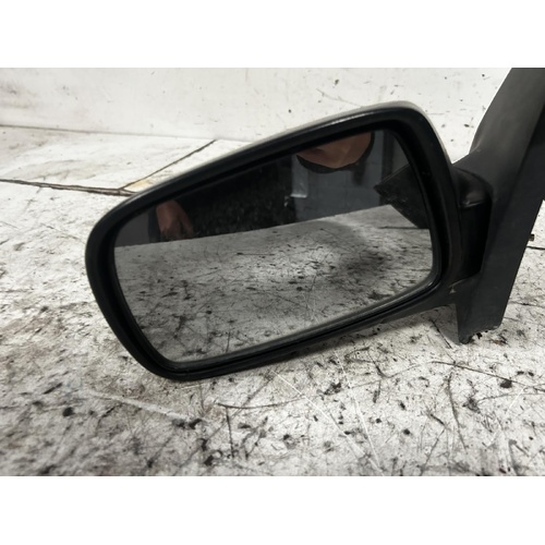 Toyota Echo Left Door Mirror NCP12 10/1999-09/2005