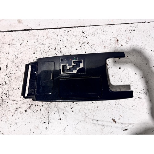 Lexus GS450h Console Trim / Shifter Surround GWS191 03/2005-12/2011