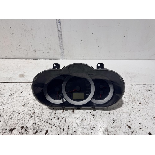 Toyota RAV4 Instrument Cluster ACA33 11/2005-11/2012
