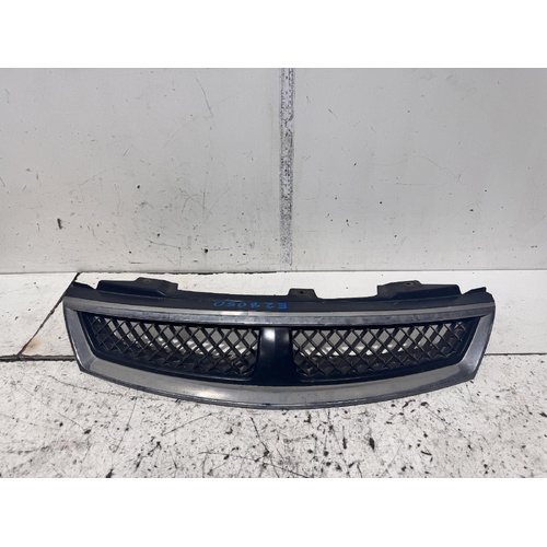Holden Commodore Grille VX 08/2001-09/2002