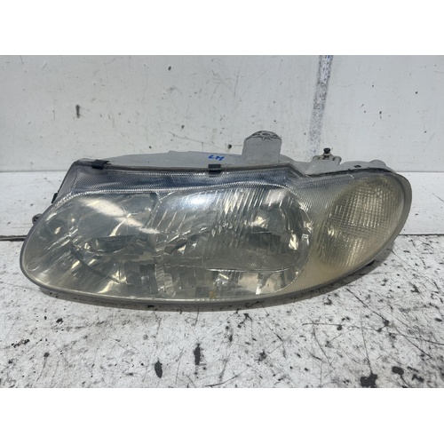 Holden Commodore Left Head Light VT 09/1997-09/2002