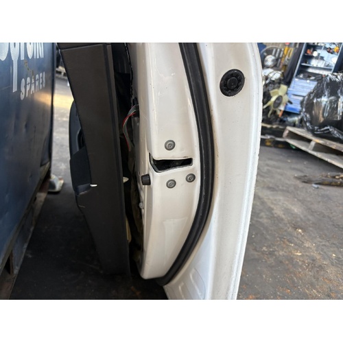 Toyota Corolla Right Front Door Lock Mechanism ZRE152 03/2007-10/2013