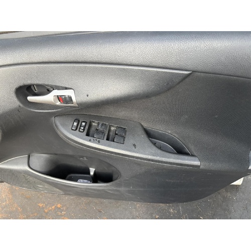 Toyota Corolla Master Window Switch ZRE152 03/2007-10/2013