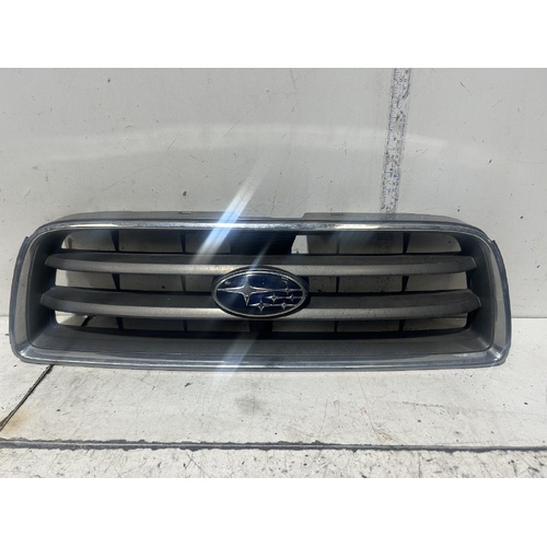 Subaru Forester Grille 04/2003-04/2005