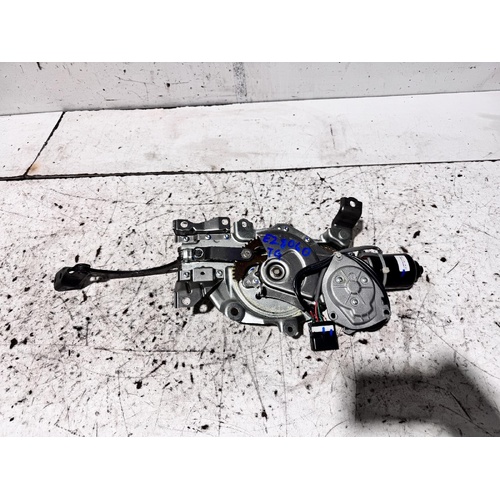 Nissan Murano Tailgate Lift Motor Z51 12/2008-02/2015