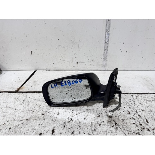 Toyota Corolla Left Door Mirror ZZE122 04/2004-06/2007