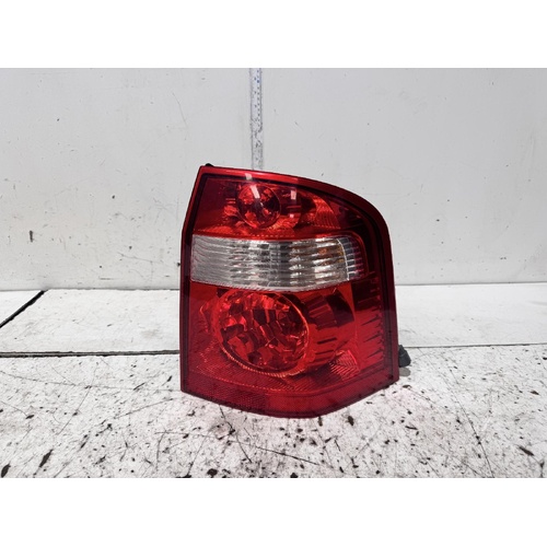 Ford Territory Right Tail Light SY 05/2009-04/2011