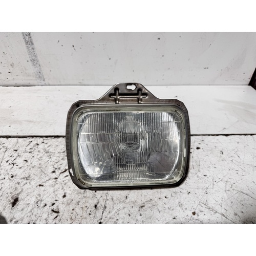 Toyota Townace Left Head Light KR42 11/1996-06/2005