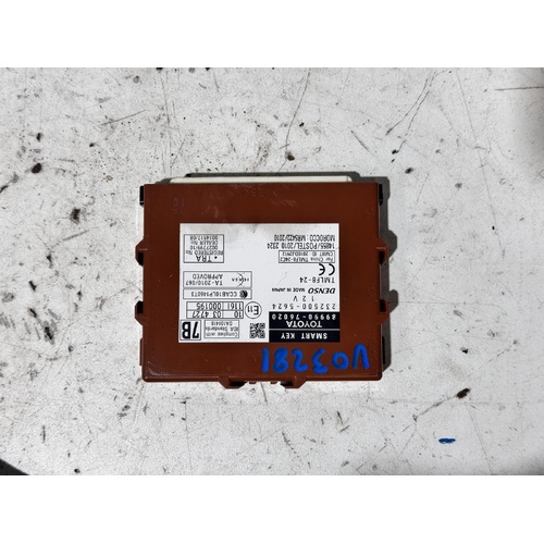 Lexus CT200H Smart Key Module ZWA10 03/2011-10/2022