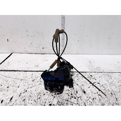 Toyota Aurion Left Front Door Lock Mechanism GSV40 10/2006-03/2012