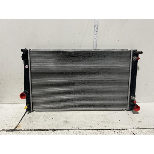 Toyota RAV4 Radiator ACA33 11/2005-11/2012