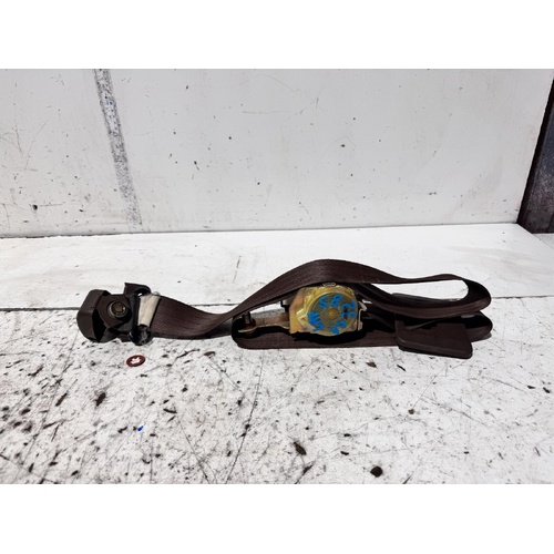 Toyota Hiace Left Front Seat Belt YH63 02/1983-10/1989
