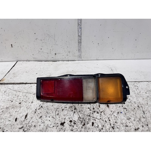 Toyota Hiace Right Tail Light YH63 02/1983-10/1989