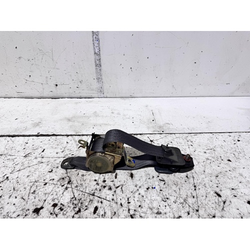 Toyota Hiace Super Custom Right Front Seat Belt KZH100 1989-2004