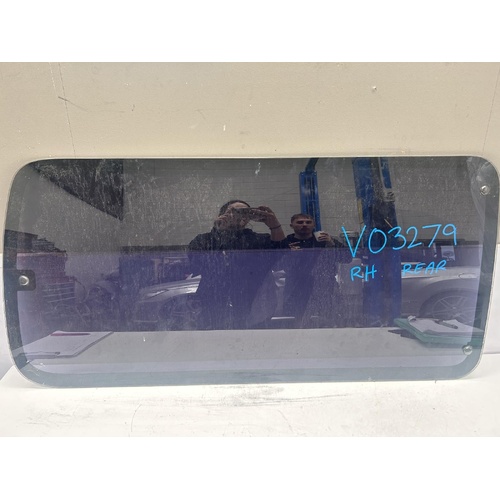 Toyota Hiace Super Custom Right Rear Side Glass KZH100 11/1989-12/2004