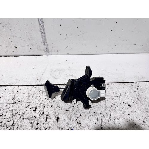 Lexus CT200H Gear Stick / Shifter ZWA10 03/2011-10/2022