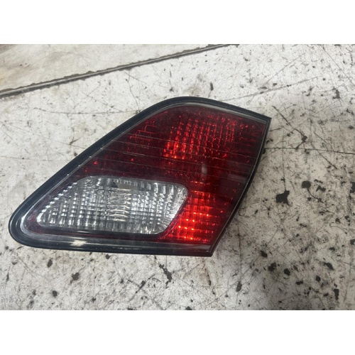Lexus ES300 Right Bootlid Light MCV30 10/2001-12/2005