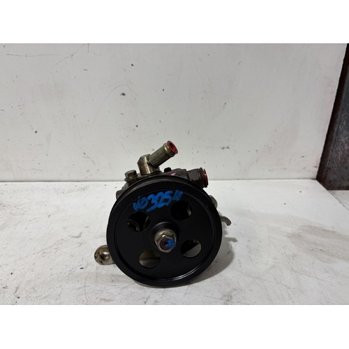 Toyota Avalon Steering Pump MCX10 07/2000-09/2003