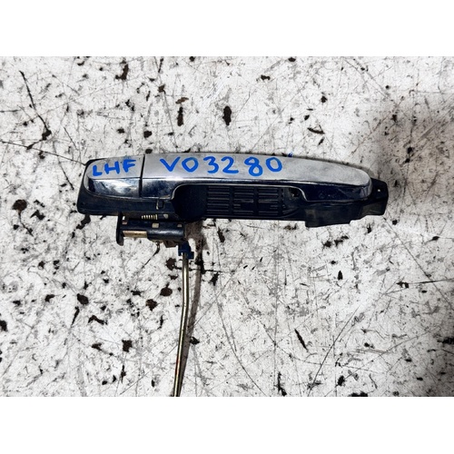 Lexus ES300 Left Front Outer Door Handle MCV30 10/2001-12/2005