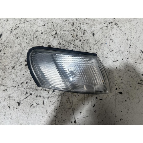 Aftermarket Right Corner Light to suit Toyota Corolla AE101 09/1994-10/1999