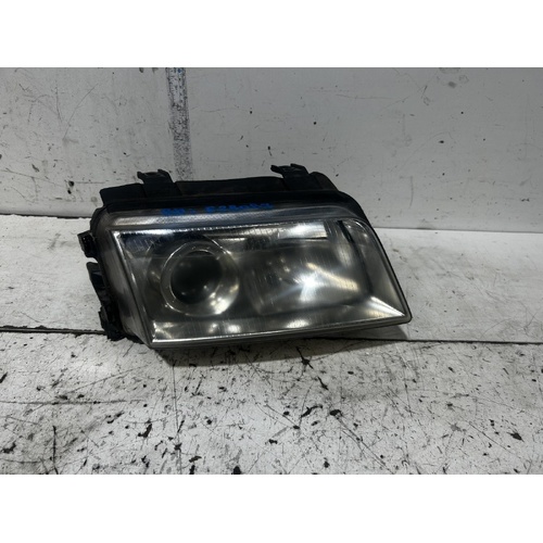 Audi A4 Right Head Light B5 08/1995-12/1998