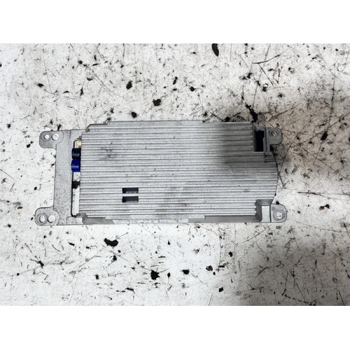 BMW X1 Stereo Amplifier E84 04/2010-07/2015