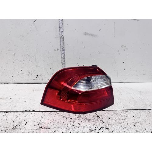 KIA RIO Left Tail Light UB 08/2011-11/2016