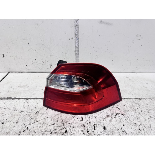 KIA RIO Right Tail Light UB 08/2011-11/2016