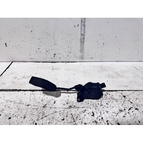 Toyota Corolla Accelerator Pedal ZRE152 03/2007-12/2013