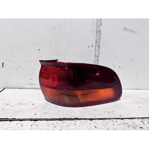 Toyota Tarago Right Tail Light TCR10 09/1990-05/2000