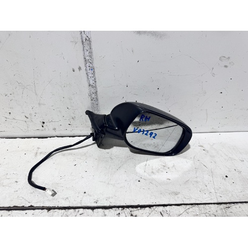 Toyota Corolla Right Door Mirror ZRE152 03/2007-09/2009