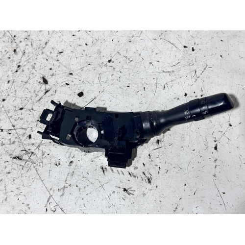 Toyota Kluger Flasher Switch GSU45 05/2007-12/2013