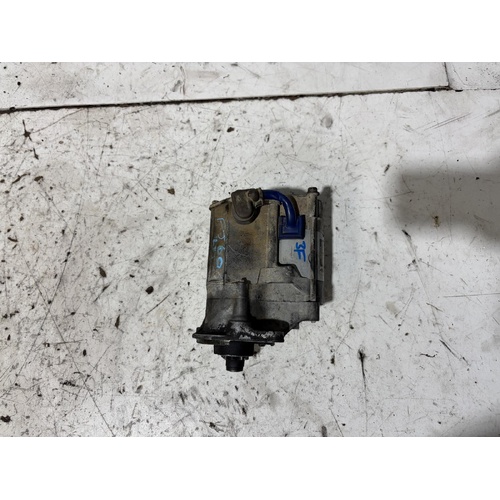 Toyota Landcruiser Starter Motor FJ60 11/1984-12/1994