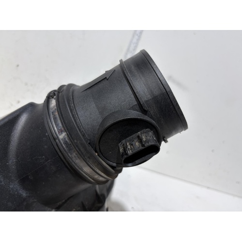Holden Commodore Air Flow Meter VE 08/2006-12/2017