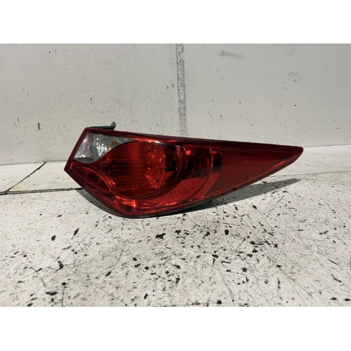Hyundai i45 Right Tail Light YF 02/2010-05/2013