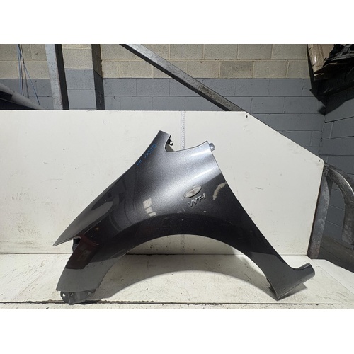 Toyota Corolla Left Guard ZRE152 03/2007-10/2009