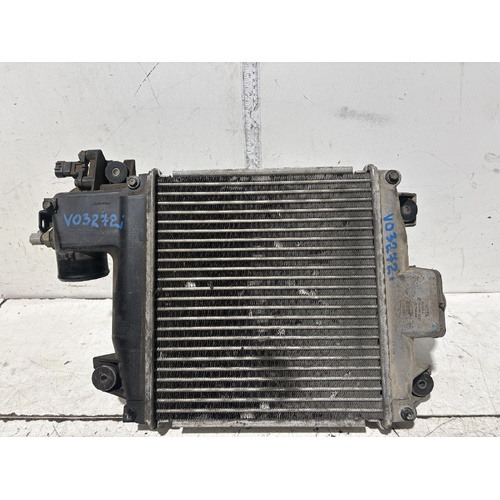 Toyota Hilux Intercooler KUN26 08/2006-08/2015