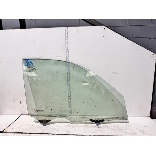 Toyota Prado Right Front Door Window Glass KZJ120 02/2003-10/2009