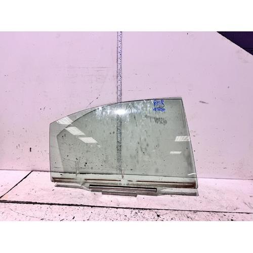 Lexus ES300 Right Rear Door Window Glass MCV30 10/2001-12/2005