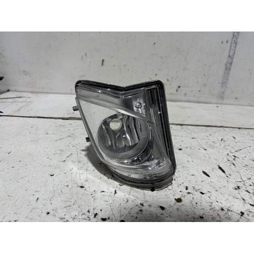 Lexus IS250 Right Bumper Foglight 11/2005-09/2010