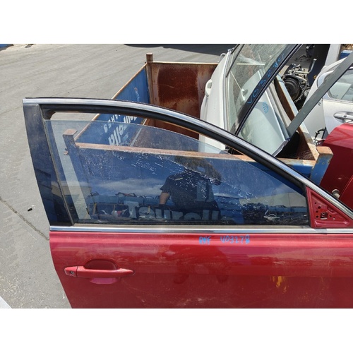 Toyota Aurion Right Front Door Glass GSV40 10/2006-03/2012