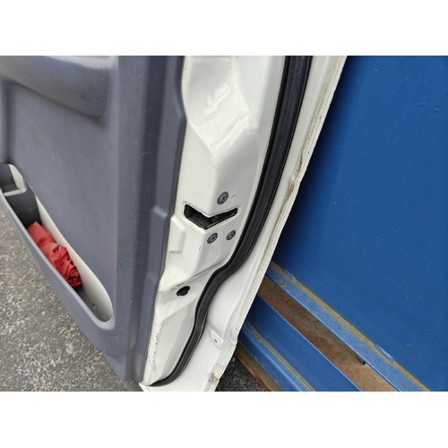 Toyota Townace Right Front Lock Mechanism KR42 01/1997-06/2005