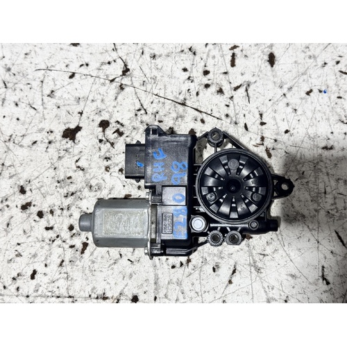 Hyundai I45 Right Front Door Window Regulator Motor YF 02/2010-04/2014