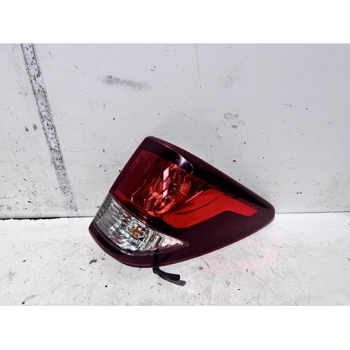Mazda BT-50 Right Upper Tail Light UP 10/2011-06/2020