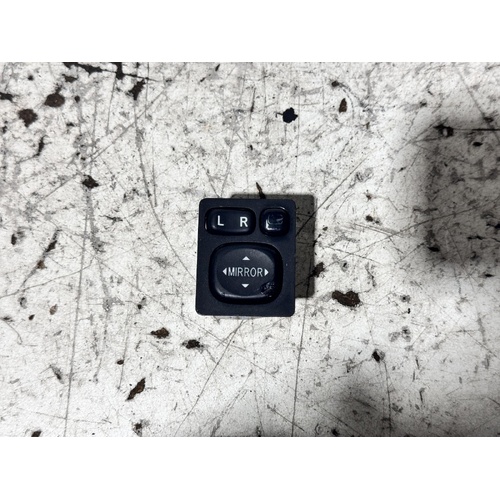 Toyota Estima Mirror Switch ACR50 2005-2019